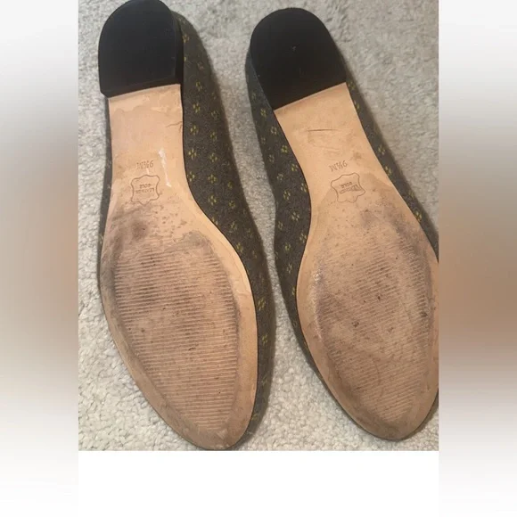 Talbots Gray Gold Embroidered Cheers Shoes 9.5 Champagne Ballet - Picture 3 of 3